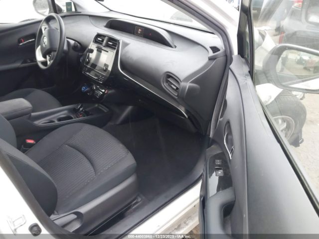 2017 TOYOTA PRIUS JTDKBRFU6H3033760 Photo 4