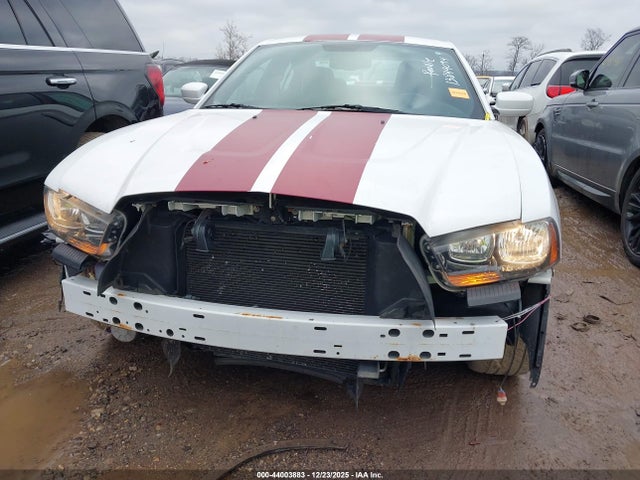 44003883 :رقم المزاد ، 2C3CDXHG8CH215562 vin ، 2012 Dodge Charger Sxt مزاد بيع