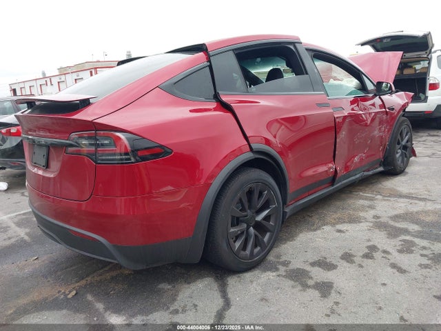 2025 TESLA MODEL X 7SAXCAE58SF469201 Photo 3