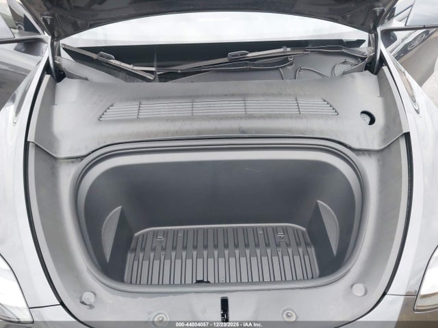 2024 TESLA MODEL Y 7SAYGDED1RF078094 Photo 9