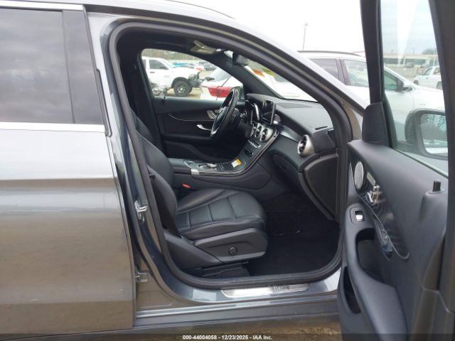 2018 MERCEDES-BENZ GLC 300 WDC0G4KB3JV108631 Photo 4