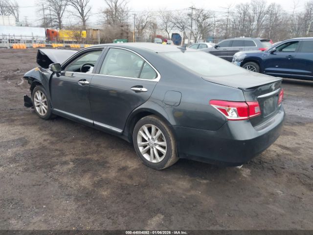 2011 LEXUS ES 350 JTHBK1EG8B2460169 Photo 2