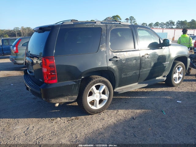 44004095 :رقم المزاد ، 1GNFC13038J146201 vin ، 2008 Chevrolet Tahoe Lt مزاد بيع