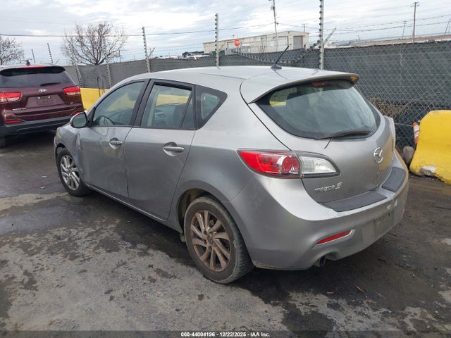 2013 MAZDA MAZDA3 JM1BL1MP5D1763516 Photo 2