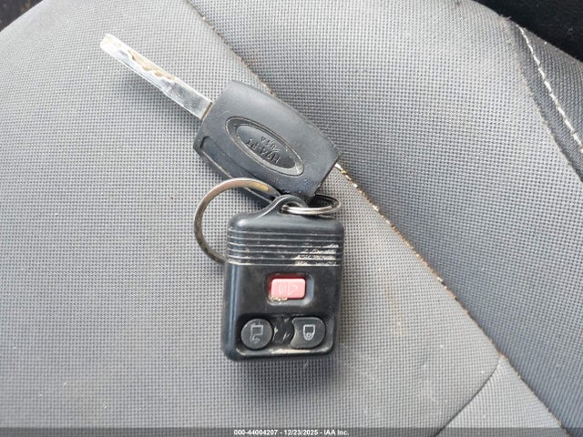 1FMCU0F78HUA22821 Ford ESCAPE S