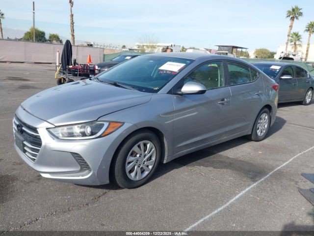2017 HYUNDAI ELANTRA 5NPD74LF4HH211981 Photo 1