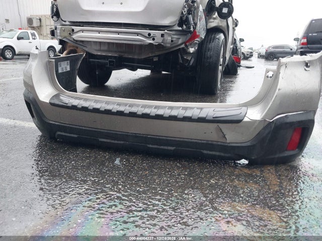 4S4BSAHC5K3332164 Subaru Outback 2.5i Premium