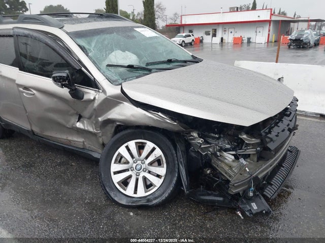 4S4BSAHC5K3332164 Subaru Outback 2.5i Premium