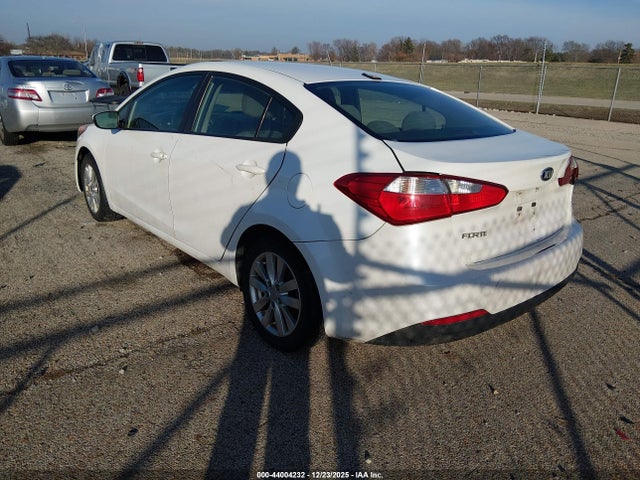 2014 KIA FORTE KNAFX4A66E5134244 Photo 2