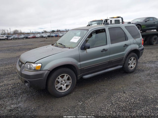 2005 Ford Escape Xlt მანქანა იყიდება აუქციონზე, vin: 1FMCU93145KD99979, აუქციონის ნომერი: 44004275