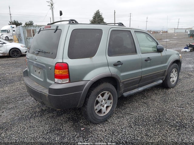 2005 Ford Escape Xlt მანქანა იყიდება აუქციონზე, vin: 1FMCU93145KD99979, აუქციონის ნომერი: 44004275