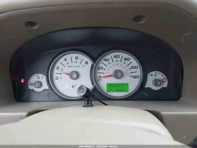2005 Ford Escape Xlt მანქანა იყიდება აუქციონზე, vin: 1FMCU93145KD99979, აუქციონის ნომერი: 44004275