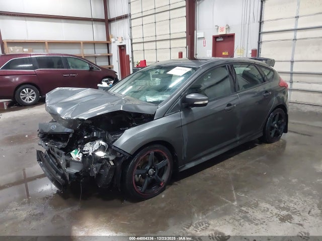 1FADP3L91JL283040 Ford FOCUS ST