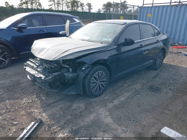 44004337 :رقم المزاد ، 3VWC57BU7MM015229 vin ، 2021 Volkswagen Jetta 1.4t R-line/1.4t S/1.4t Se مزاد بيع