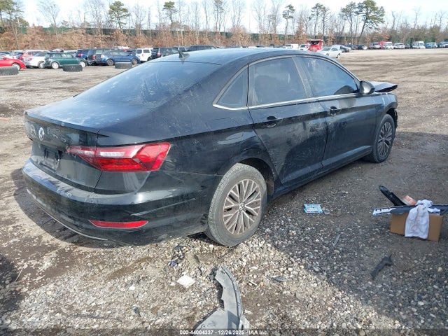 44004337 :رقم المزاد ، 3VWC57BU7MM015229 vin ، 2021 Volkswagen Jetta 1.4t R-line/1.4t S/1.4t Se مزاد بيع