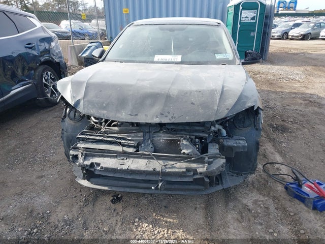 44004337 :رقم المزاد ، 3VWC57BU7MM015229 vin ، 2021 Volkswagen Jetta 1.4t R-line/1.4t S/1.4t Se مزاد بيع
