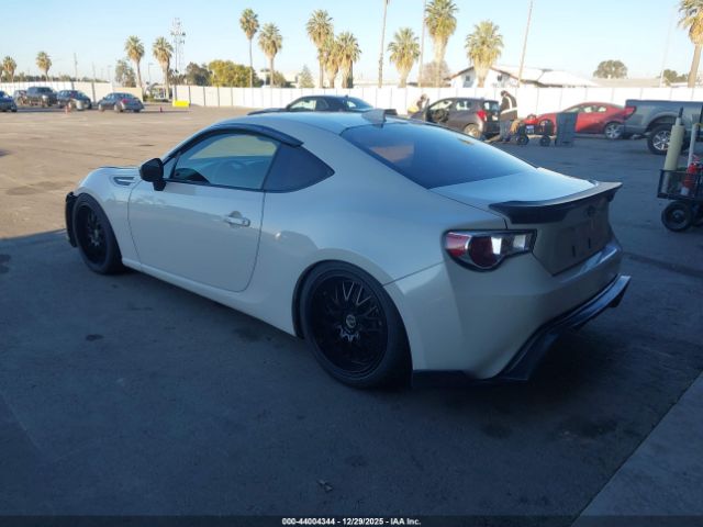 2015 SUBARU BRZ JF1ZCAC15F9605411 Photo 2