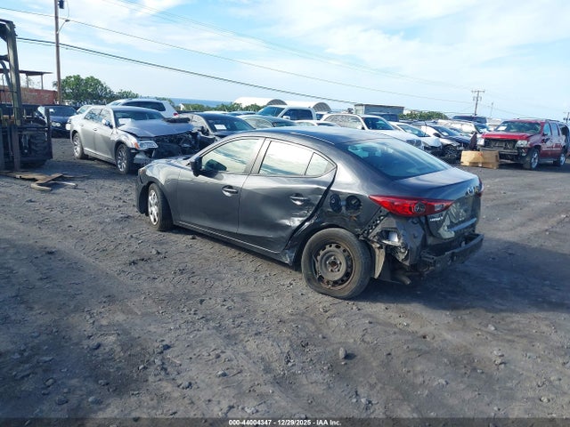 3MZBM1T7XGM317350 Mazda Mazda3 I Sport
