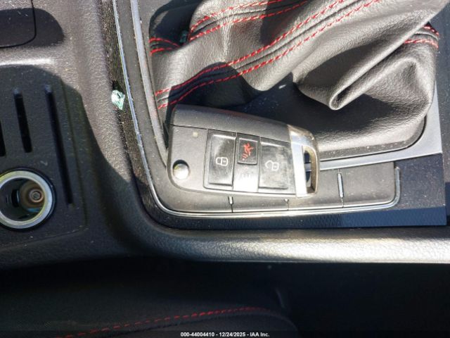 2017 VOLKSWAGEN GOLF GTI 3VW447AU4HM053208 Photo 10