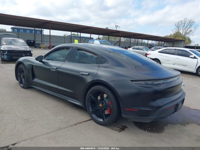 2022 PORSCHE TAYCAN WP0AA2Y1XNSA11970 Photo 2