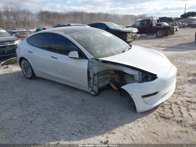 5YJ3E1EB1NF129291 Tesla Model 3 Long Range Dual Motor All-wheel Drive