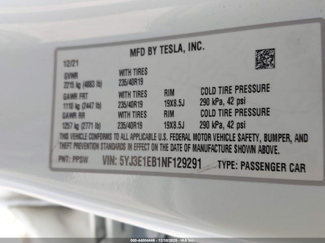 5YJ3E1EB1NF129291 Tesla Model 3 Long Range Dual Motor All-wheel Drive