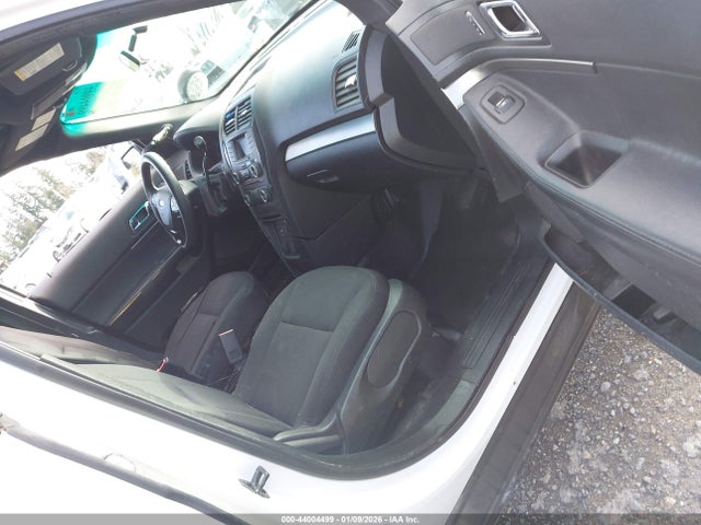 Ford Utility Police Interceptor 2017 1FM5K8AR4HGA77643 Image 5
