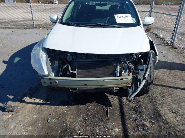 3N1CN7AP5HL845849 Nissan Versa 1.6 S+
