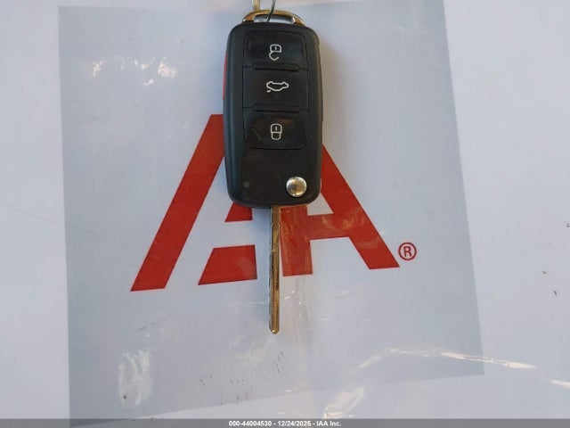 3VWJ17AT8HM624332 Volkswagen Beetle 1.8t Se/1.8t Sel