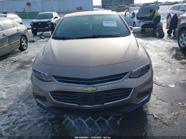 1G1ZD5ST3JF215105 Chevrolet MALIBU LT