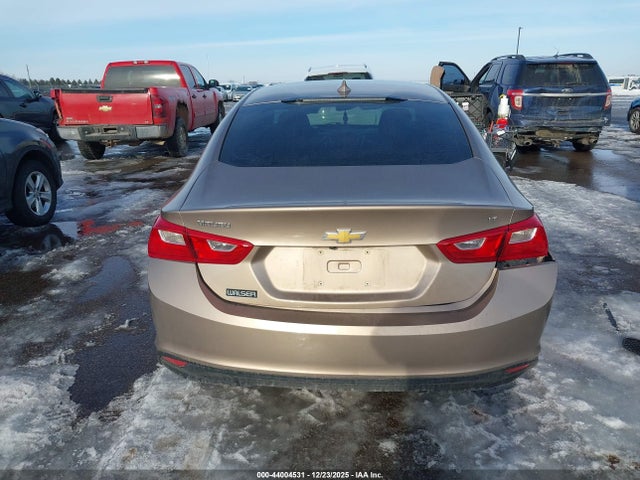 1G1ZD5ST3JF215105 Chevrolet MALIBU LT