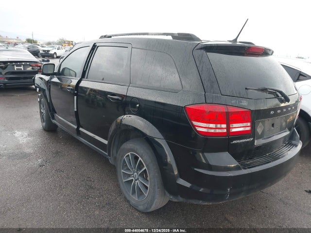 3C4PDCAB9JT447886 Dodge JOURNEY SE