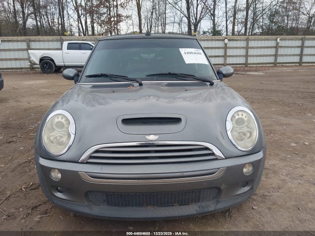 2005 MINI COOPER S WMWRH335X5TF85006 Photo 5