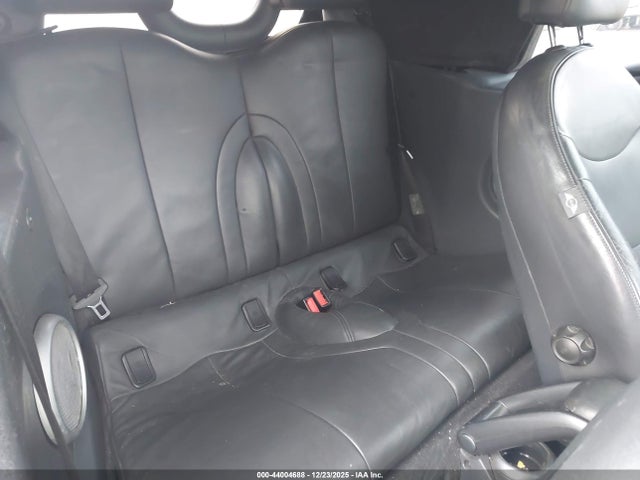 2005 MINI COOPER S WMWRH335X5TF85006 Photo 7
