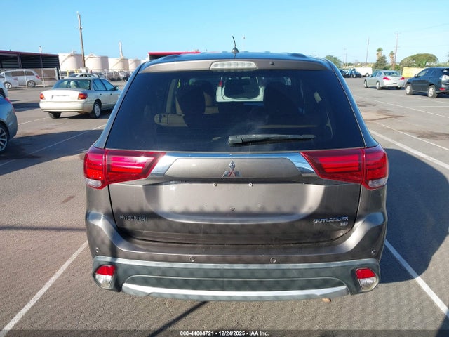 JA4AD3A38GZ013162 Mitsubishi Outlander Se/sel