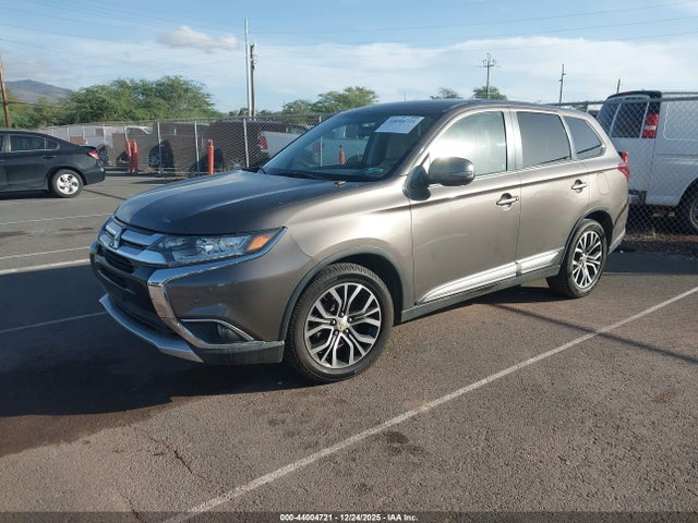 JA4AD3A38GZ013162 Mitsubishi Outlander Se/sel