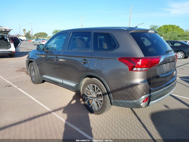 JA4AD3A38GZ013162 Mitsubishi Outlander Se/sel