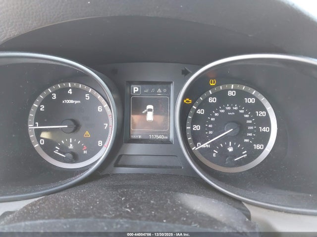 5XYZTDLB7HG394640 Hyundai Santa Fe Sport 2.4l