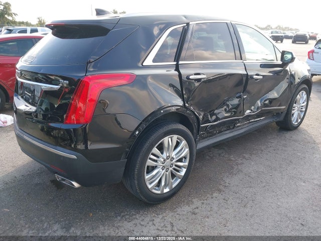 2018 CADILLAC XT5 1GYKNERS0JZ213503 Photo 3