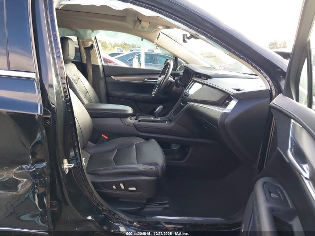 2018 CADILLAC XT5 1GYKNERS0JZ213503 Photo 4
