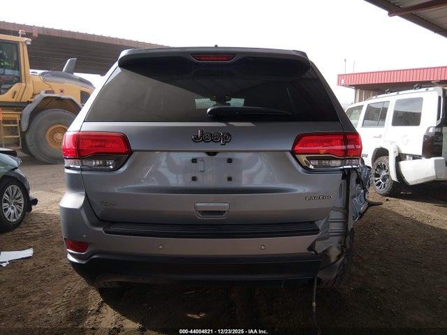 1C4RJEAG9KC852149 Jeep Grand Cherokee Laredo E 4x2