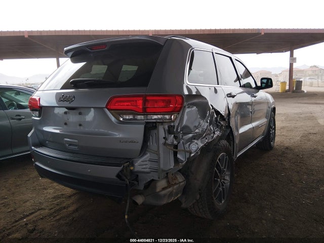 1C4RJEAG9KC852149 Jeep Grand Cherokee Laredo E 4x2