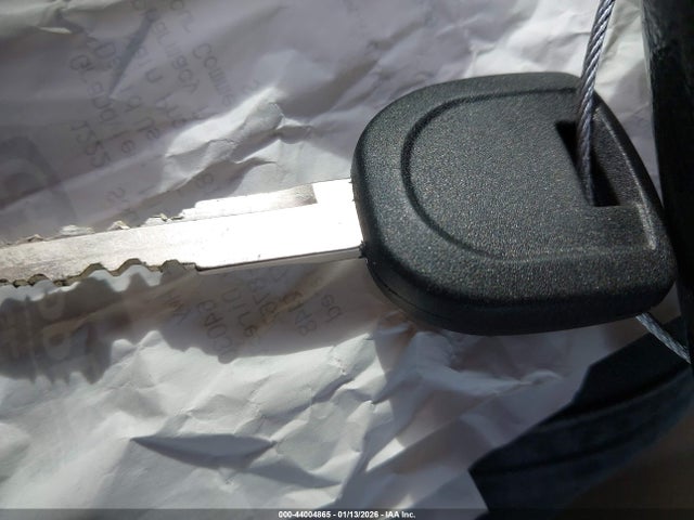 44004865 :رقم المزاد ، JM1BK12G581798827 vin ، 2008 Mazda Mazda3 I Sport مزاد بيع