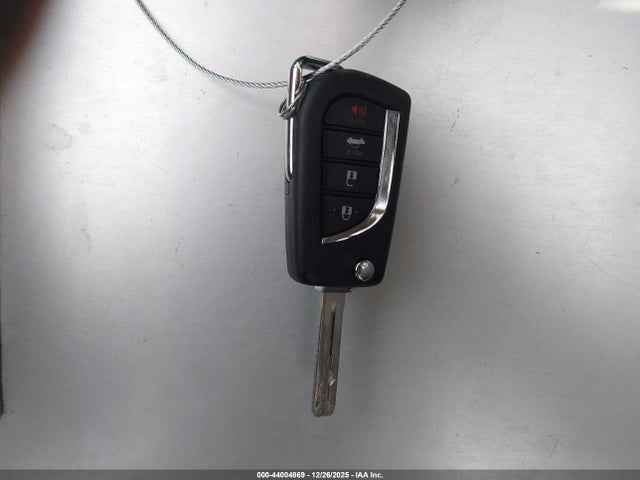 4T1C11AK0PU817029 Toyota CAMRY LE