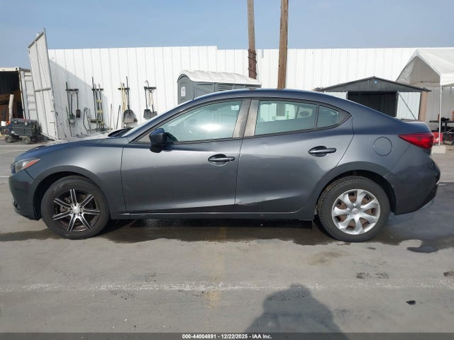 3MZBM1U77FM140530 Mazda Mazda3 I Sport