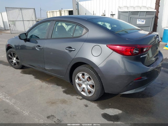 3MZBM1U77FM140530 Mazda Mazda3 I Sport