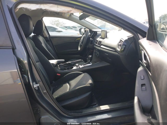3MZBM1U77FM140530 Mazda Mazda3 I Sport