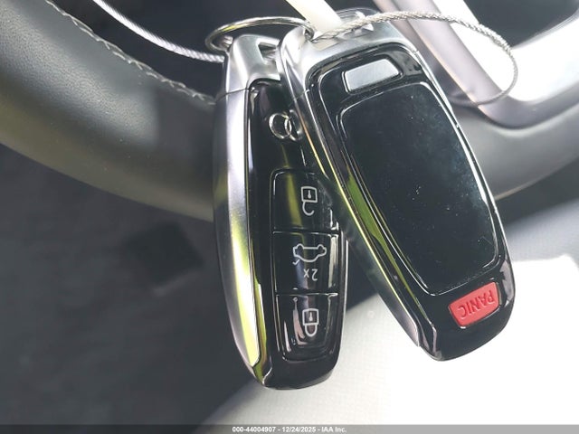 2025 AUDI Q8 WA1BVBF17SD034447 Photo 10