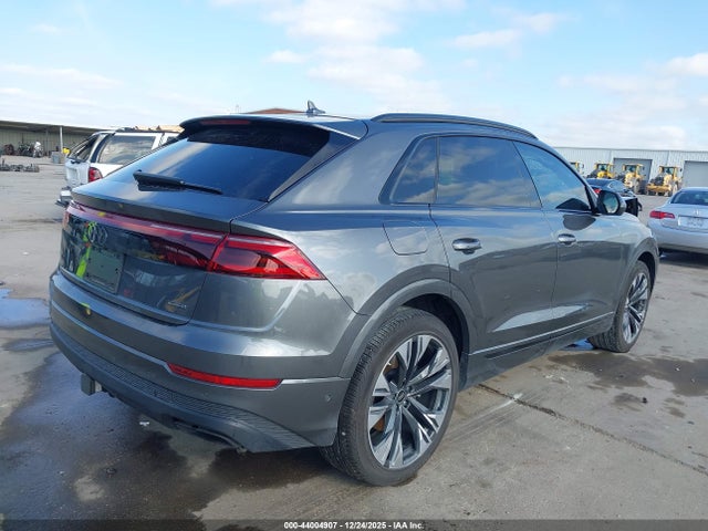 2025 AUDI Q8 WA1BVBF17SD034447 Photo 3