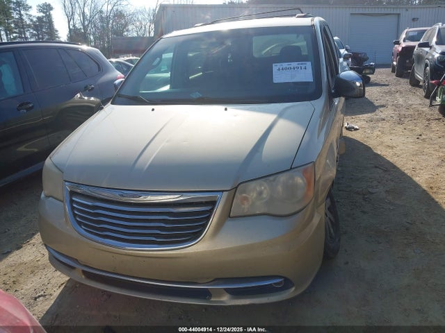 44004914 :رقم المزاد ، 2A4RR8DG1BR713009 vin ، 2011 Chrysler Town & Country Touring-l مزاد بيع